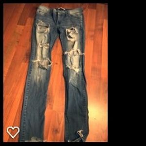 KanCan Distressed Jeans